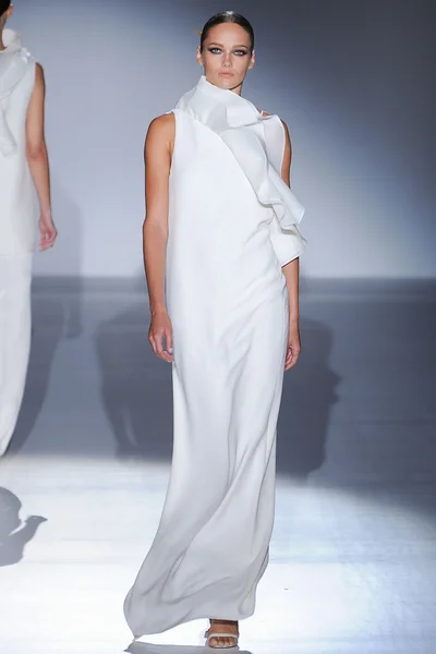 Look 43